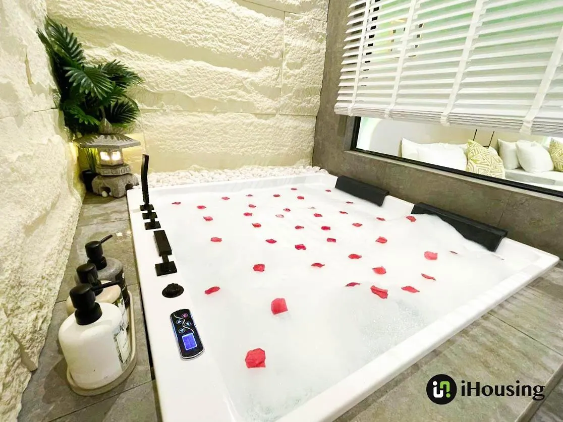 Holiday home Notonlystay Kota Private Pool House 3Min To Jonker By I Housing Malacca